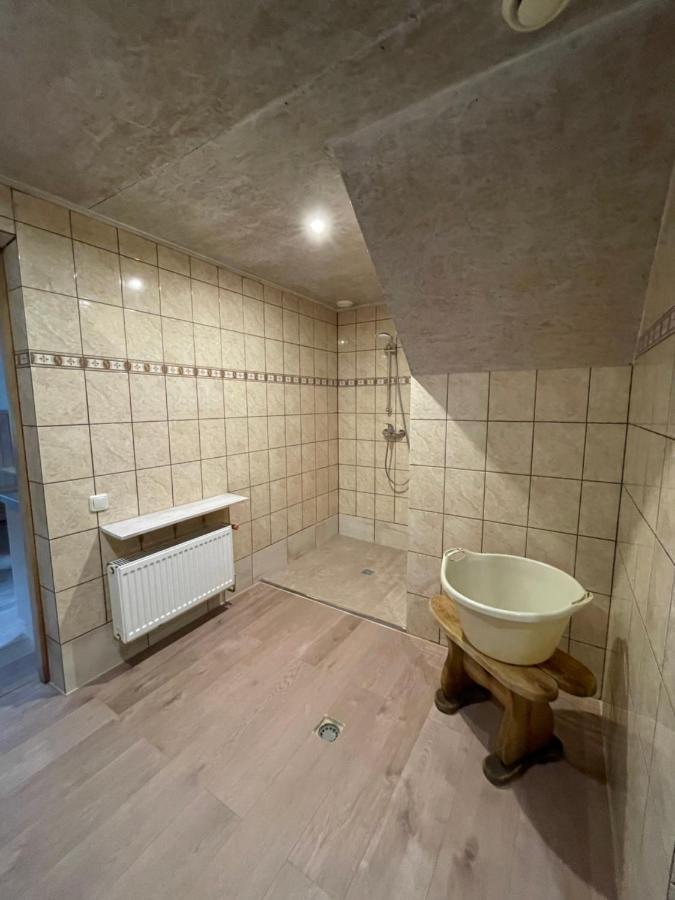 Pulkvedis Guest House Ventspils Exterior photo